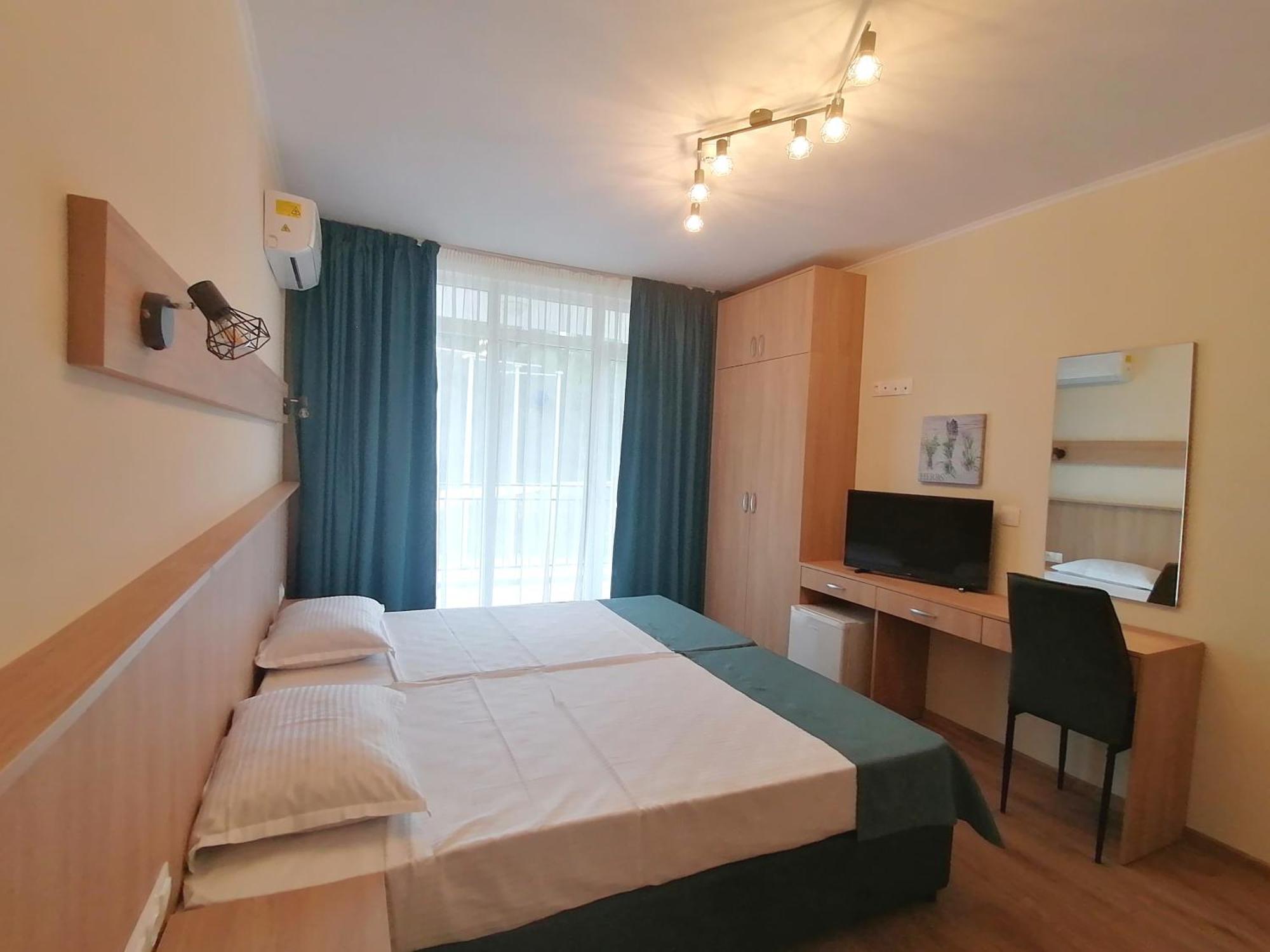 Hotel Samara Balchik Bagian luar foto